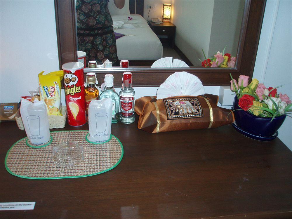 Soleluna Hotel Patong Dış mekan fotoğraf